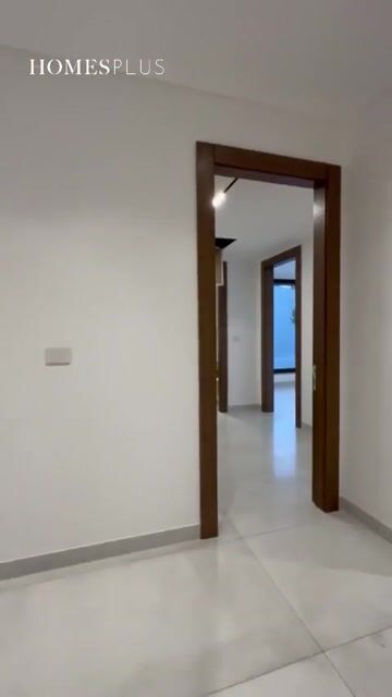 Video tour: Brand New 400 sqm Full-Floor Apartment for Sale near 4th Circle | 4 Master Beds
