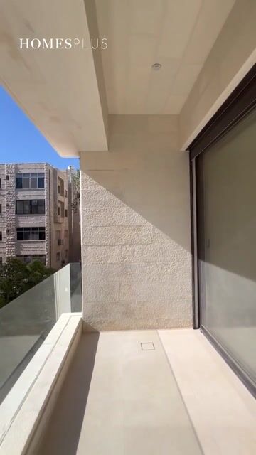 جولة فيديو: شقة حديثة للبيع في الصويفية | 3 غرف نوم وتشطيبات راقية